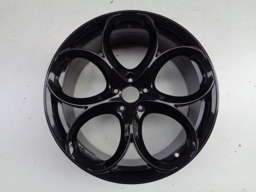 FELGA ALUMINIJSKA ALFA ROMEO 8,5JX20 ET31 5X110