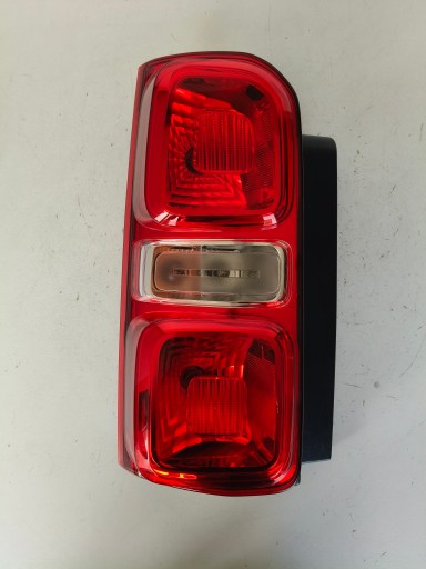 LAMPA FAR LIJEVA STRANA ZADNJA CITROEN JUMPY EXPERT PROACE 16-