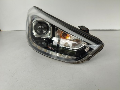 LAMPA FAR DESNA STRANA HYUNDAI IX35 13- REDIZAJN XENON LED