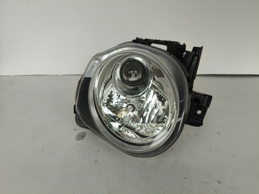 LAMPA FAR DESNA STRANA NISSAN JUKE 10- LEČA