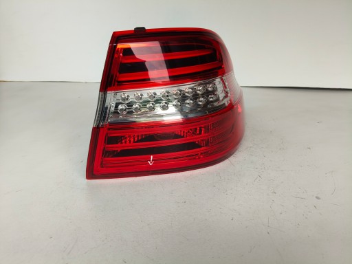 LAMPA FAR DESNA STRANA ZADNJA MERCEDES ML W166 11- LED