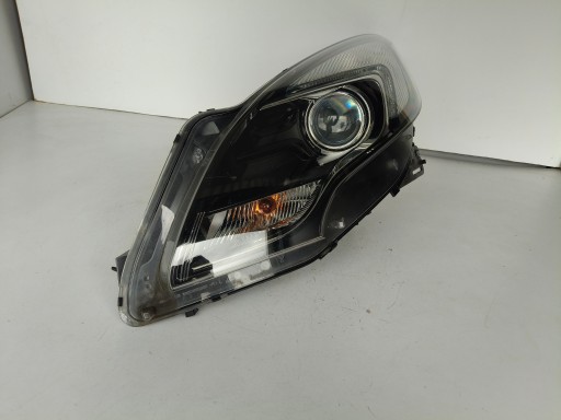 LAMPA FAR LIJEVA STRANA OPEL ZAFIRA C 12-16