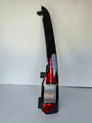 LAMPA FAR DESNA STRANA ZADNJA VW CADDY 2K7 20-
