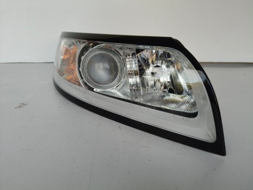 LAMPA FAR DESNA STRANA VOLVO V50 S40 07- REDIZAJN