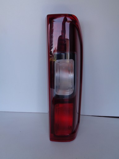 LAMPA FAR DESNA STRANA ZADNJA RENAULT TRAFIC OPEL VIVARO B 14-