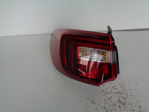 LAMPA FAR LIJEVA STRANA ZADNJA OPEL GRANDLAND X 16-