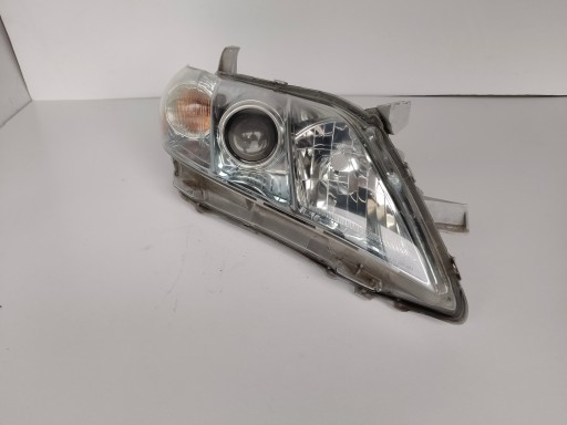 LAMPA FAR DESNA STRANA TOYOTA CAMRY 06- USA