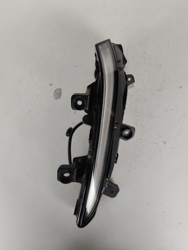 MAGLENKA LIJEVA STRANA PEUGEOT 2008 II 19- LED