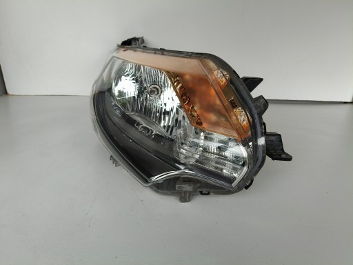LAMPA FAR DESNA STRANA MITSUBISHI L200 15-