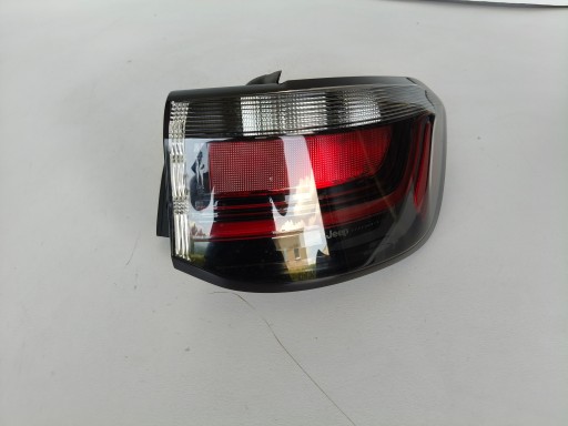 LAMPA FAR DESNA STRANA ZADNJA JEEP COMPASS II 20- REDIZAJN T40