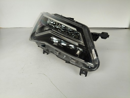 LAMPA FAR DESNA STRANA SEAT ATECA 575 16- FULL LED