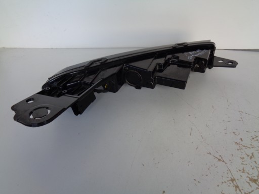 MAGLENKA LIJEVA STRANA LED LAMPA FAR GORNJA CITROEN C5 AIRCROSS 18- MAGLENKA LIJEVA STRANA LED LAMPA FAR GORNJA CITROEN C5 AIRCROSS 18-