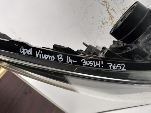 LAMPA FAR DESNA STRANA OPEL VIVARO B 14-