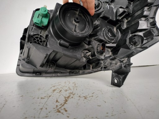 LAMPA FAR DESNA STRANA OPEL VIVARO B 14-