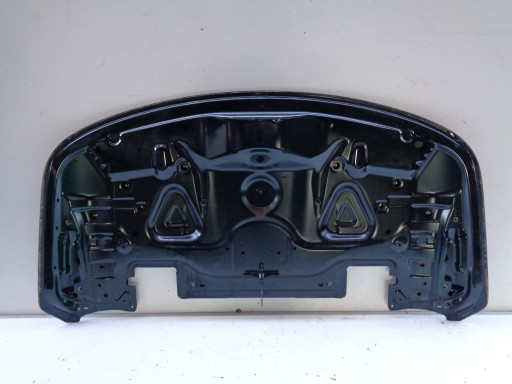 GEPEK ZADNJA  SPOJLER DODATAK POKLOPAC KROVA OPEL CASCADA