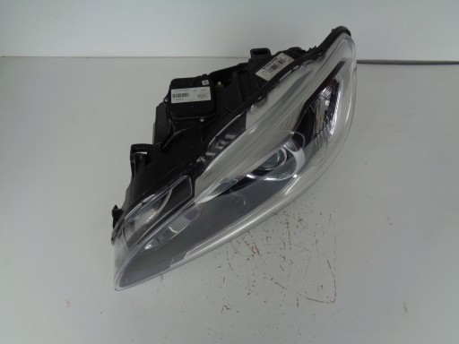 LAMPA FAR LIJEVA STRANA VOLVO V60 S60 13- REDIZAJN XENON ZAKRETNI