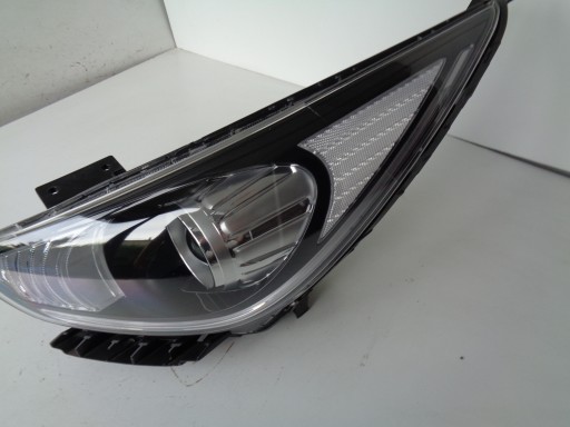 LAMPA FAR LIJEVA STRANA KIA NIRO 16- XENON