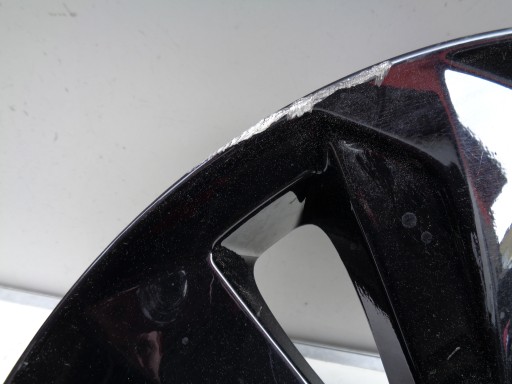 FELGA ALUMINIJSKA LAND ROVER 8JX19 ET40 5X108