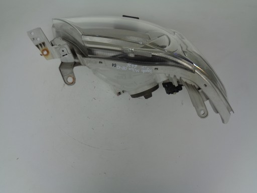 LAMPA FAR DESNA STRANA TOYOTA HILUX 08-12