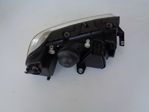 LAMPA FAR LIJEVA STRANA VW PASSAT B5 3B 3B0 00- REDIZAJN