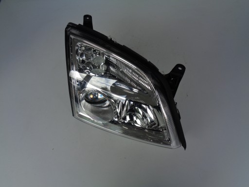 NOVO LAMPA FAR DESNA STRANA OPEL VECTRA C 02-05 XENON