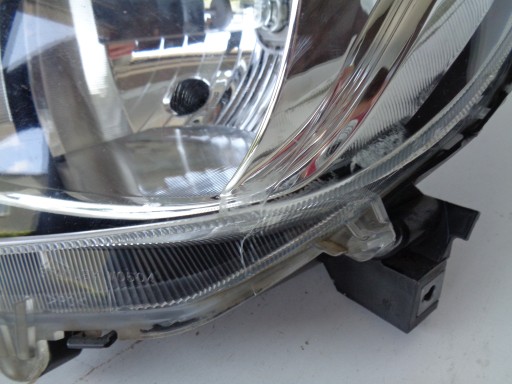 LAMPA FAR LIJEVA STRANA MITSUBISHI SPACE STAR 13-