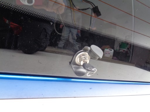 GEPEK ZADNJA HARDTOP STAKLO VW AMAROK NR 34444 GEPEK ZADNJA HARDTOP STAKLO VW AMAROK NR 34444