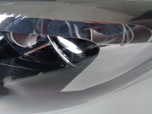 LAMPA FAR LIJEVA STRANA OPEL VIVARO C 19- ZAFIRA D XENON