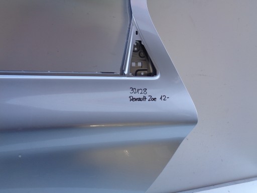 VRATA LIJEVA ZADNJA RENAULT ZOE 12- NR 32128 VRATA LIJEVA ZADNJA RENAULT ZOE 12- NR 32128