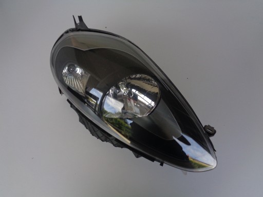 LAMPA FAR DESNA STRANA FIAT GRANDE PUNTO EVO 09-