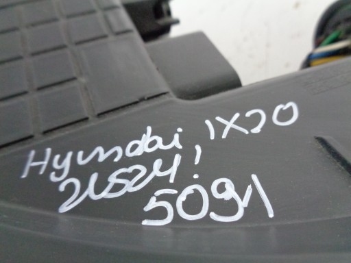 LAMPA FAR LIJEVA STRANA HYUNDAI IX20 10-13