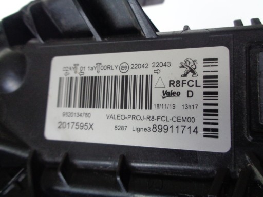 MAGLENKA DESNA STRANA LED PEUGEOT 508 II 18- MAGLENKA DESNA STRANA LED PEUGEOT 508 II 18-