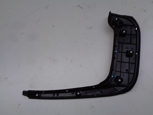LAJSNA DESNA STRANA ZADNJA PROZOR KROM CITROEN C5 AIRCROSS