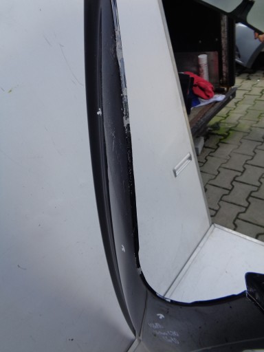 BLATOBRAN DESNA STRANA PREDNJA VOLVO C30 06-10 NR 16618