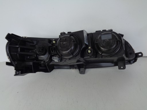 LAMPA FAR LIJEVA STRANA VOLVO XC70 00-04