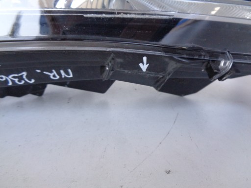 LAMPA FAR DESNA STRANA OPEL ZAFIRA A 99-05