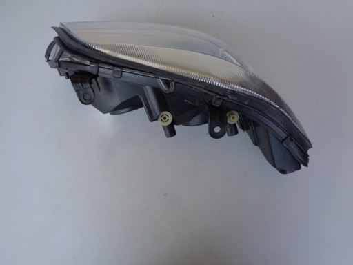 LAMPA FAR DESNA STRANA OPEL ZAFIRA A 99-05