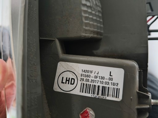 LAMPA FAR LIJEVA STRANA ZADNJA TOYOTA VERSO REDIZAJN