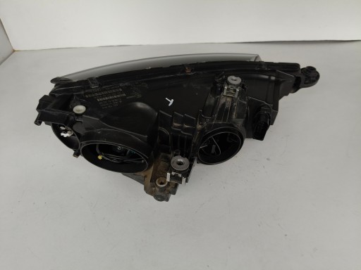 LAMPA FAR LIJEVA STRANA AUDI TT 8S 8S0 14- XENON LED