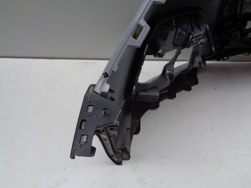 BRANIK PREDNJA STRANA AUDI A1 II 82A 18- CARVERCITY NR 47691