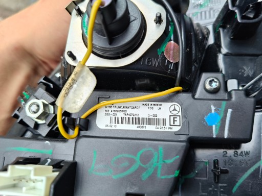 LAMPA FAR LIJEVA STRANA ZADNJA W GEPEKA MERCEDES ML W166 11- LED