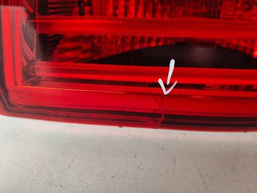 LAMPA FAR DESNA STRANA ZADNJA MERCEDES ML W166 11- LED