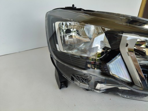 LAMPA FAR DESNA STRANA PEUGEOT PARTNER IV 18-