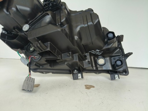 LAMPA FAR LIJEVA STRANA SUZUKI VITARA III 18- REDIZAJN FULL LED LAMPA FAR LIJEVA STRANA SUZUKI VITARA III 18- REDIZAJN FULL LED
