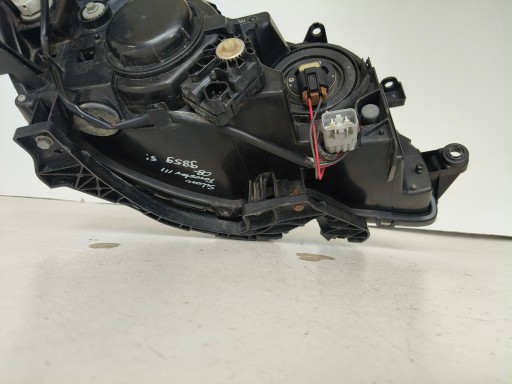 LAMPA FAR LIJEVA STRANA SUBARU FORESTER III 08-