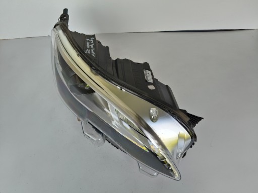 LAMPA FAR DESNA STRANA PEUGEOT EXPERT TRAVELLER 16- XENON