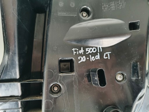 LAMPA FAR LIJEVA STRANA ZADNJA FIAT 500 II 20-