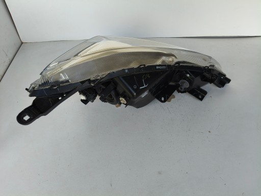 LAMPA FAR LIJEVA STRANA MITSUBISHI SPACE STAR 20-