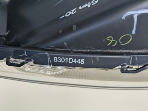 LAMPA FAR LIJEVA STRANA MITSUBISHI SPACE STAR 20-