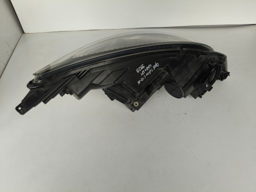 LAMPA FAR LIJEVA STRANA OPEL ZAFIRA C 12-16